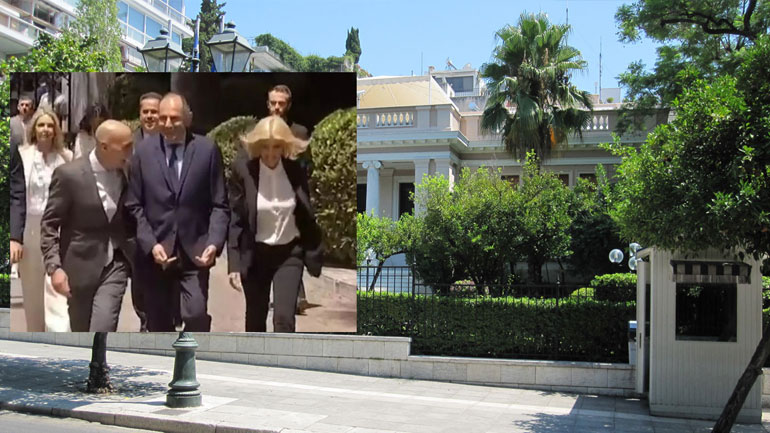 Ορκωμοσία νέας κυβέρνησης: Η Έλενα Ράπτη έφτασε μαζί με τον Γιάννη Μπρατάκο στο Προεδρικό Μέγαρο