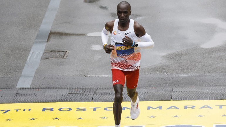 Στόχος το τρίτο χρυσό για τον 39χρονο μαραθωνοδρόμο Κιπτσόγκε στο «Παρίσι 2024»