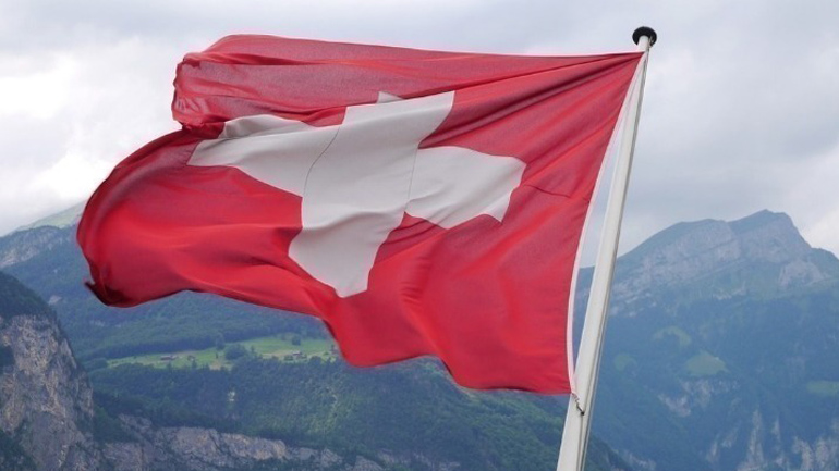 Η Ελβετία διευρύνει τις κυρώσεις στην Ρωσία συμβαδίζοντας με την ΕΕ