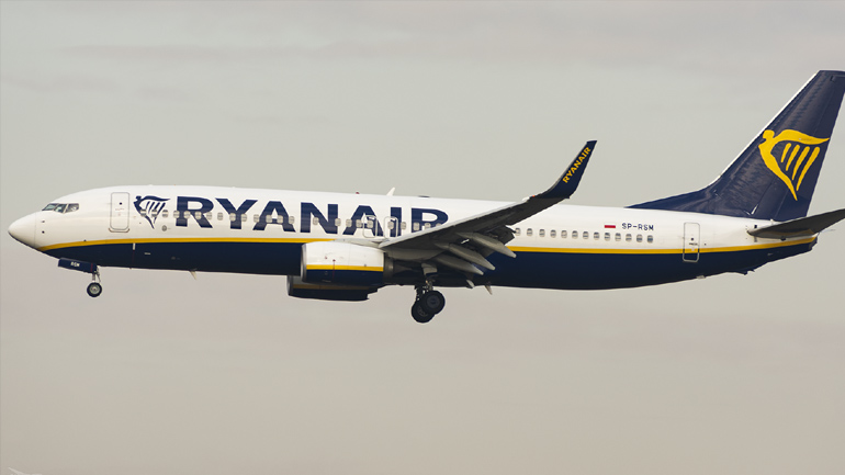 Κέρκυρα: Αεροπλάνο έπαθε βλάβη στον κινητήρα – Έκανε αναγκαστική προσγείωση