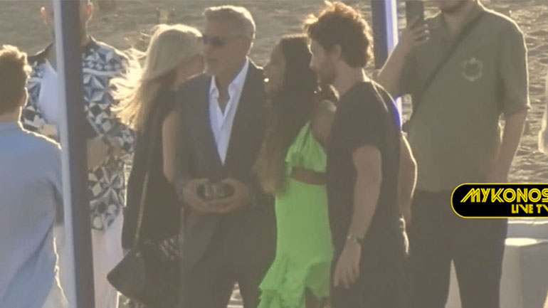 George Clooney: Το λαμπερό πάρτι στη Μύκονο, το gourmet ελληνικό μενού και τα δρακόντια μέτρα