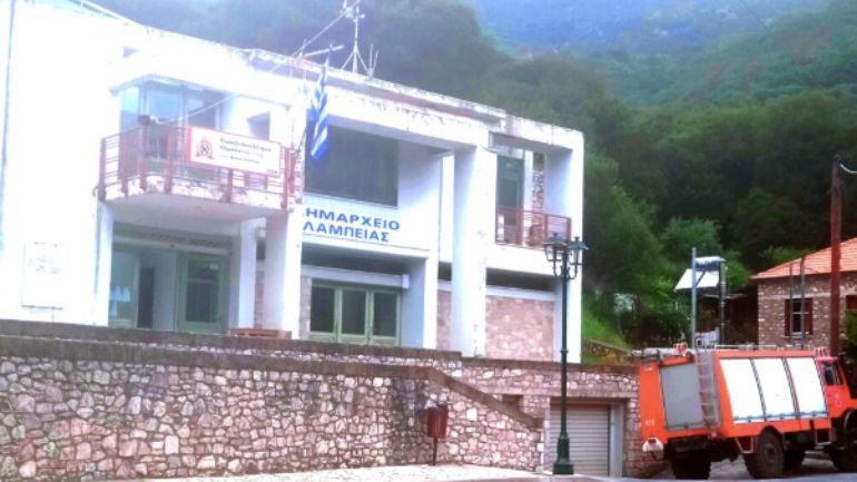 Ηλεία: Το Εποχικό Πυροσβεστικό Κλιμάκιο Λαμπείας σε ρόλο… Κέντρου Υγείας!