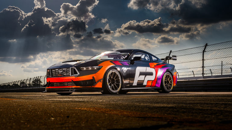 Η Ford παρουσίασε την νέα Mustang GT4