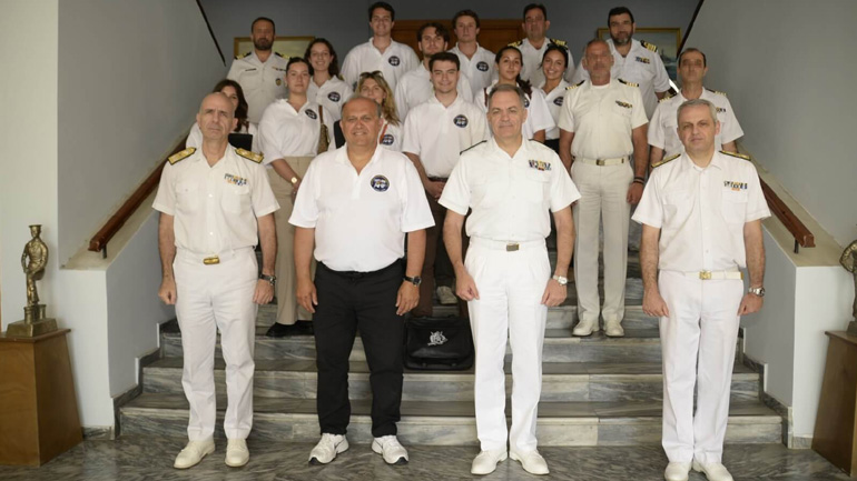 Επίσκεψη αντιπροσωπείας του Ελληνοαμερικανικού Ινστιτούτου στο Αρχηγείο Στόλου