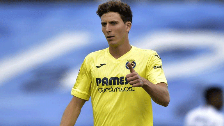 Στην Άστον Βίλα ο Πάου Τόρες