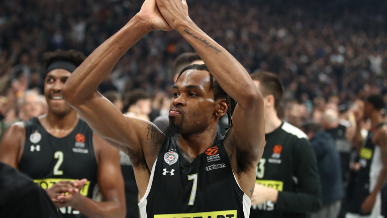 Ανατροπή με τον Πάντερ – Ανανέωσε για δύο χρόνια με την Παρτιζάν