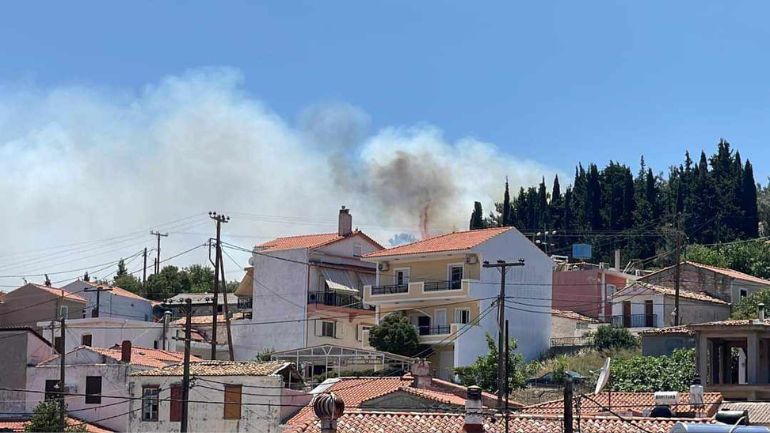 Πυρκαγιά σε δασική έκταση στην περιοχή Μυτιληνιοί Σάμου
