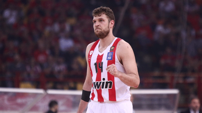 Μετακομίζει στους Σακραμέντο Κινγκς ο Βεζένκοφ