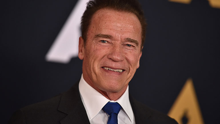 Ο Άρνολντ Σβαρτσενέγκερ πιστεύει ότι «ο Εξολοθρευτής» προφήτευσε την τεχνητή νοημοσύνη