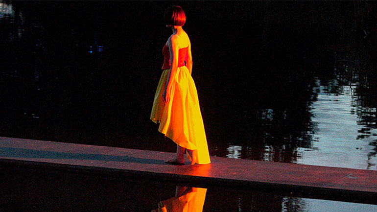 Μυστήριο 89 Elefsina By Night: Φωτιστικές εγκαταστάσεις από την Ελευθερία Ντεκώ στην Ελευσίνα