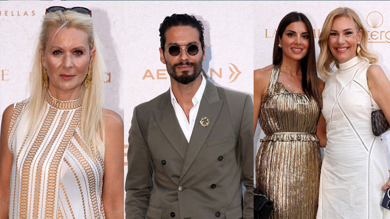 Zeus + Δione: Οι celebrity παρουσίες που έδωσαν το παρών στην επίδειξη μόδας στον Πειραιά