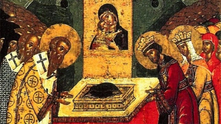 Σήμερα τιμάται η Κατάθεση της Τιμίας Εσθήτος της Υπεραγίας Θεοτόκου