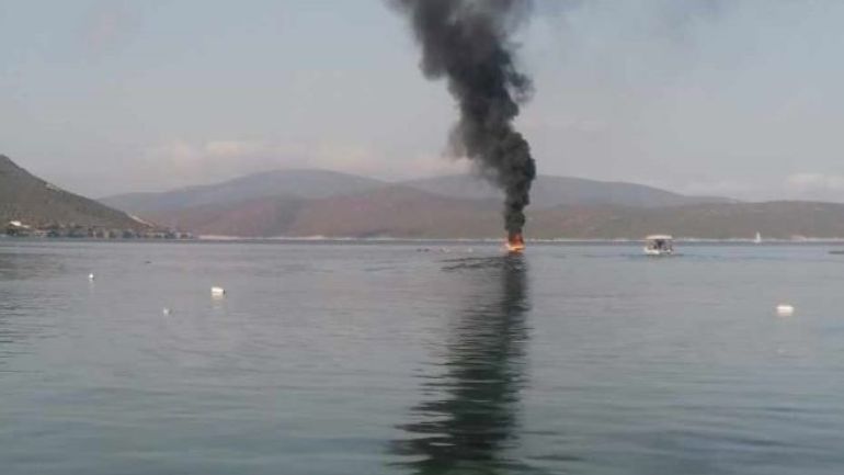 Έκρηξη σε σκάφος στο Μαρμάρι- Ένας σοβαρά τραυματίας