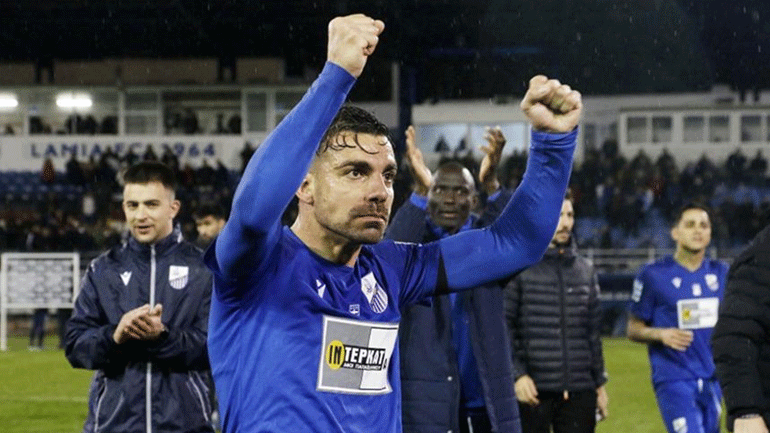 Λαμία: «Τέλος» και ο Μανούσος