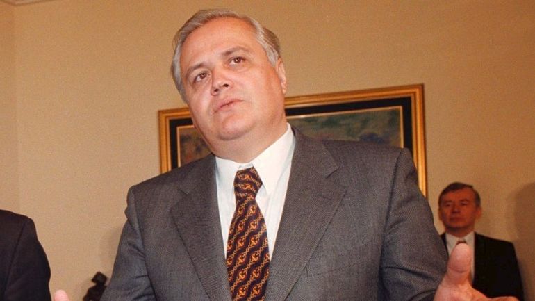 Πέθανε ο πρώην πρόεδρος της Σερβίας Μίλαν Μιλουτίνοβιτς Πέθανε ο πρώην πρόεδρος της Σερβίας Μίλαν Μιλουτίνοβιτς