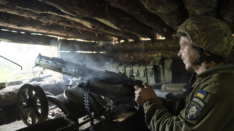 Ουκρανία: «Σκληρές μάχες» κατά του ρωσικού στρατού που προωθείται στα ανατολικά