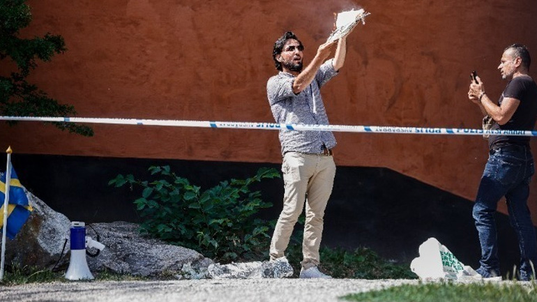 Σουηδία: Η κυβέρνηση «καταδικάζει» την «ισλαμοφοβική» ενέργεια της καύσης του Κορανίου