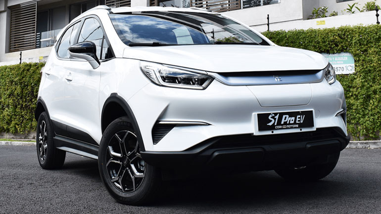 Πρώτη σε εξαγωγές αυτοκινήτων σε παγκόσμιο επίπεδο η Κίνα – Και η επέλαση μόλις άρχισε