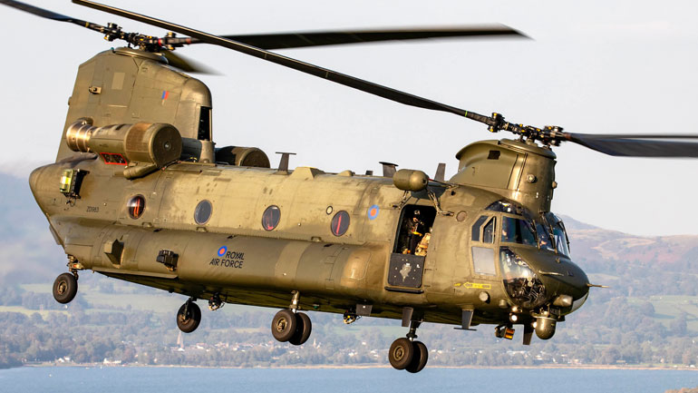 Η Γερμανία αγοράζει από την Boeing 60 Σινούκ με μια συμφωνία μαμούθ