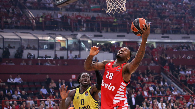 Μπάσκετ: Παρελθόν από τον Ολυμπιακό και ο Μπλακ