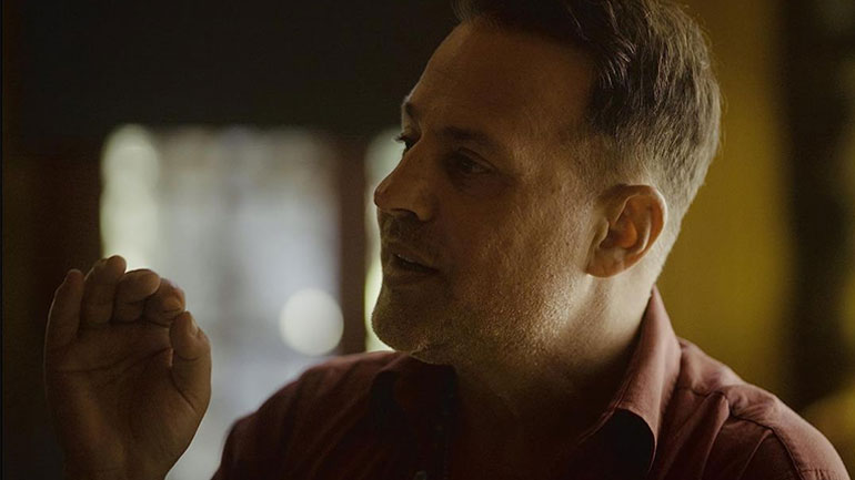 Ο Χολιγουντιανός αστέρας Louis Mandylor βρέθηκε στην Ελλάδα