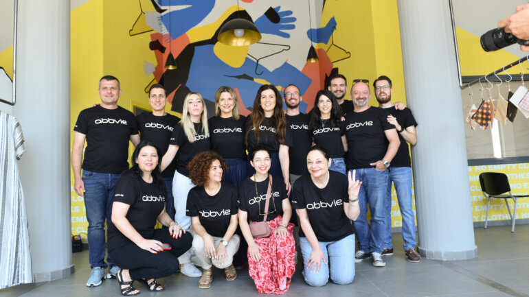 Οι άνθρωποι της AbbVie προσφέρουν στην κοινωνία μέσω του εθελοντικού προγράμματος Week of Possibilities