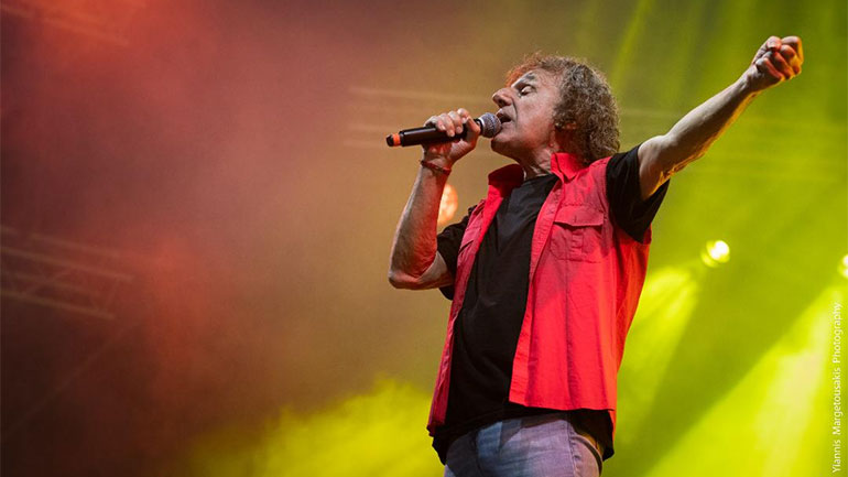 Ο  Βασίλης Παπακωνσταντίνου στο Κατράκειο Θέατρο Νίκαιας