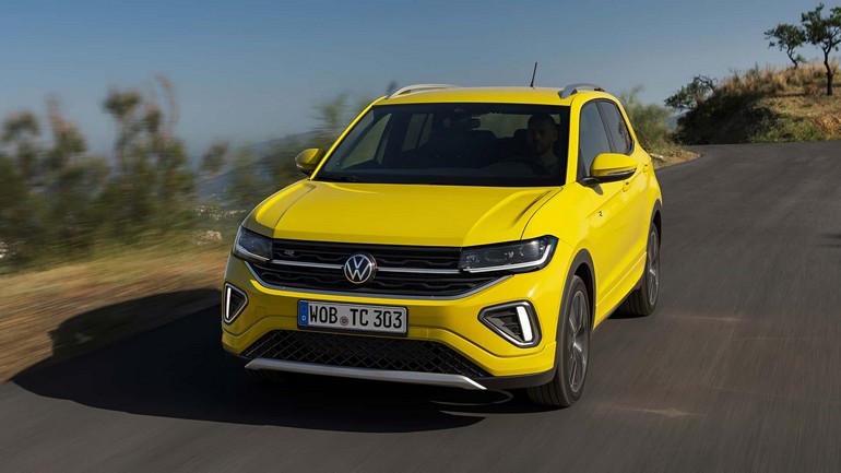Ανανέωση για το VW T-Cross με ψηφιακό πίνακα οργάνων από τη βασική έκδοση και νέα φώτα