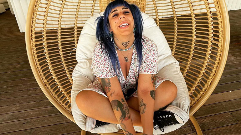 Super Κική: Η πρώτη ολόσωμη φωτογραφία μετά τη λιποαναρρόφηση