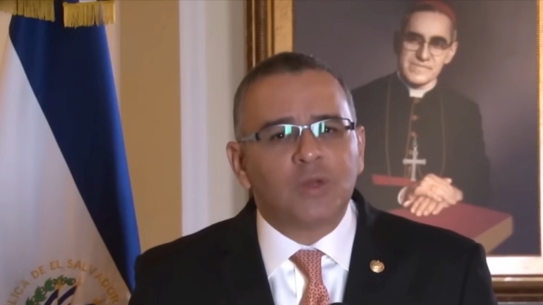 Σε κάθειρξη έξι ετών για φοροδιαφυγή καταδικάστηκε πρώην πρόεδρος του Ελ Σαλβαδόρ