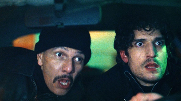 «Τα Πάνω Κάτω»: Μια ξεκαρδιστική ταινία του Λουί Γκαρέλ με τη Νοεμί Μερλάν