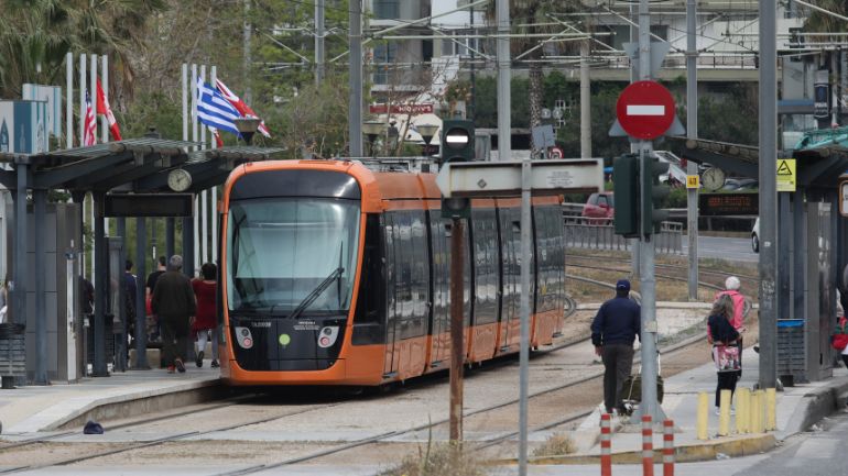 Έκτακτες ρυθμίσεις στη γραμμή 7 του Τραμ λόγω συσσώρευσης υδάτων – Οι στάσεις που κλείνουν προσωρινά