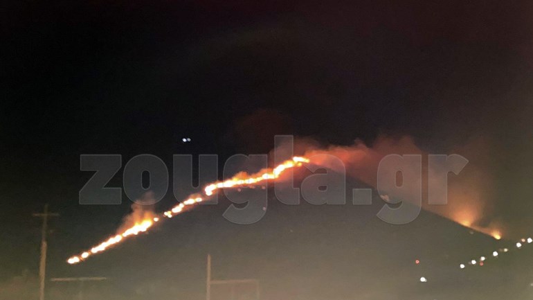 Οριοθετήθηκε η φωτιά στο Αλιβέρι έπειτα από πολύωρη μάχη με τις φλόγες