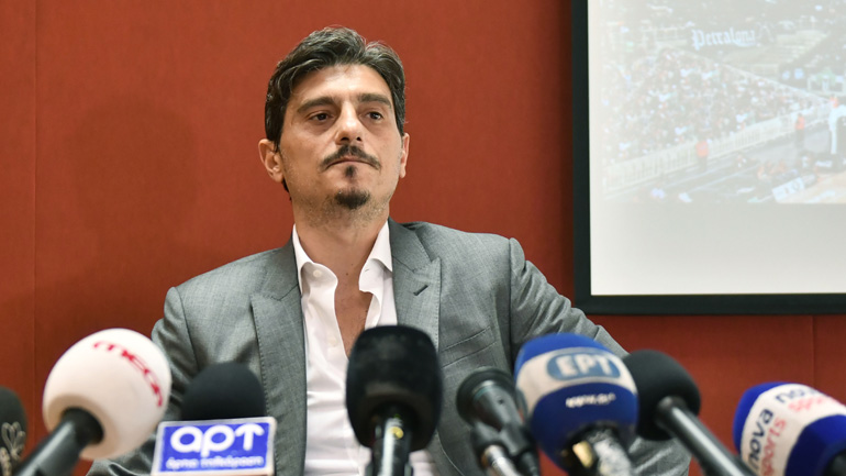 Γιαννακόπουλος: «Προσπαθούμε να φέρουμε ό,τι καλύτερο μπορούμε, ιδανικός ο Σλούκας να ηγηθεί» Γιαννακόπουλος: «Προσπαθούμε να φέρουμε ό,τι καλύτερο μπορούμε, ιδανικός ο Σλούκας να ηγηθεί»