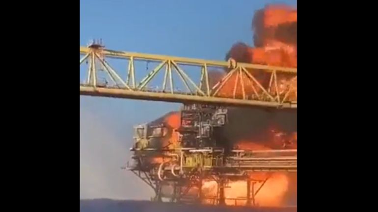 Μεξικό: 2 νεκροί εξαιτίας πυρκαγιάς σε θαλάσσια εξέδρα άντλησης πετρελαίου