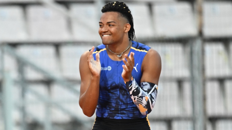 Πανελλήνιο πρωτάθλημα στίβου: Νίκη για Καραλή (5,50 μ.) και Τζένγκο (58,50 μ.)