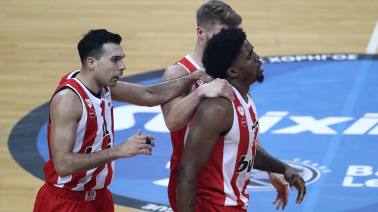 ΜακΚίσικ: «Ποτέ μην γυρνάς την πλάτη στην οικογένειά σου, ακόμα και αν στην γυρνάει αυτή»