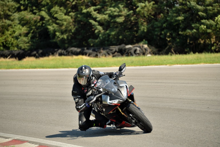 Ο Κυριάκος "Merlin" Αντώνιου εκτίμησε την 450 SR