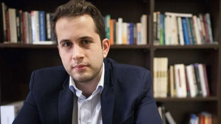 Εκπρόσωπος Τύπου του Υπ. Εθνικής Οικονομίας και Οικονομικών ο Όμηρος Τσάπαλος