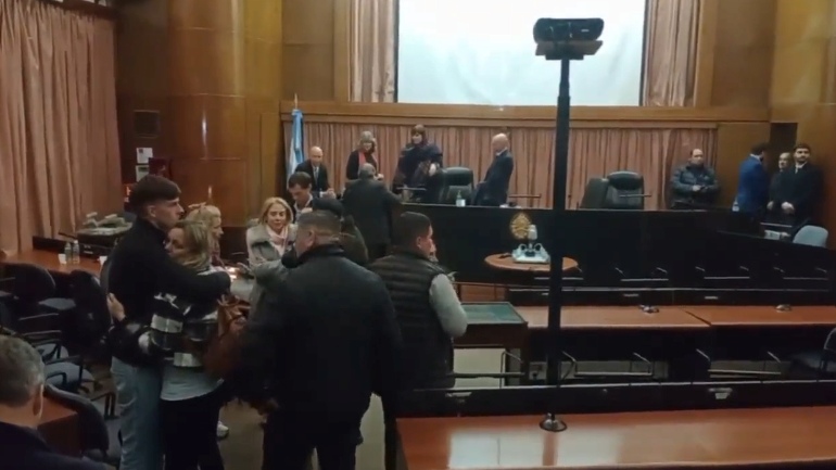 Αργεντινή: Ισόβια κάθειρξη σε τρεις αστυνομικούς για τη δολοφονία 17χρονου το 2021