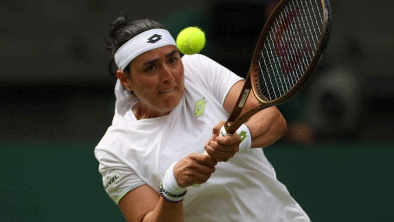 Γουίμπλεντον: Η Ζαμπέρ στην τετράδα, 2-1 την Ριμπάκινα