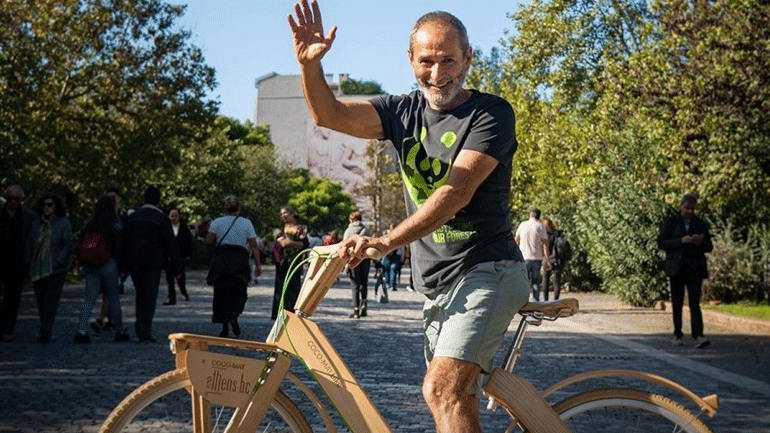 Ποιος είναι ο Πολ Ευμορφίδης στον οποίο ανήκει το ξενοδοχείο Coco Mat που θέλει να βάλει λουκέτο το Υπουργείο Τουρισμού;