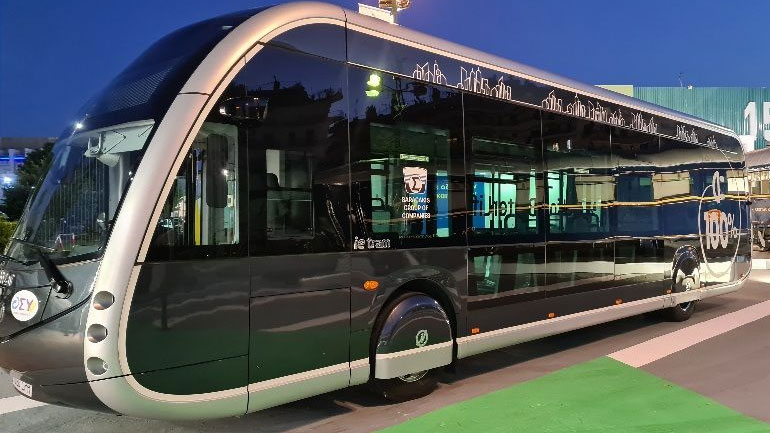 «Πράσινο φως» για τα πρώτα 250 ηλεκτρικά λεωφορεία σε Αθήνα και Θεσσαλονίκη