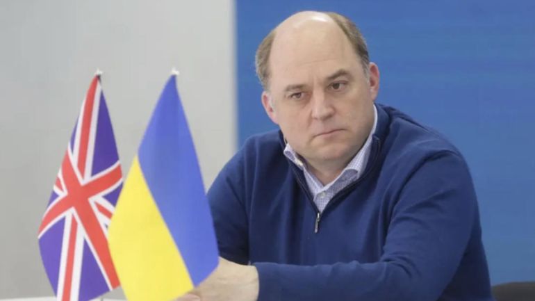 «Δεν είμαστε η Amazon», απαντά ο Βρετανός υπ. Άμυνας στα αιτήματα της Ουκρανίας για περισσότερα όπλα