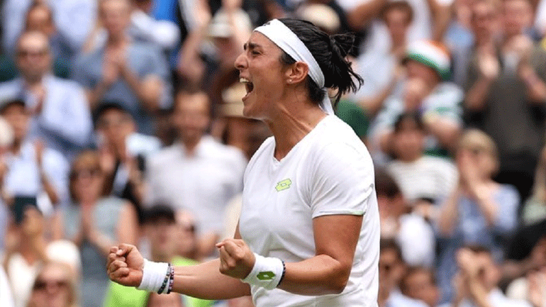 Γουίμπλεντον: Για δεύτερη σερί χρονιά στον τελικό η Ζαμπέρ, 2-1 τη Σαμπαλένκα