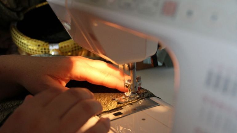 Γαλλία: «Μπόνους» για την επισκευή ρούχων και παπουτσιών θα δίνεται από τον Οκτώβριο