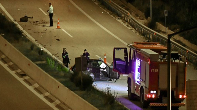 Σοβαρό τροχαίο με τρεις τραυματίες στην Εθνική Οδό Αθηνών-Θεσσαλονίκης