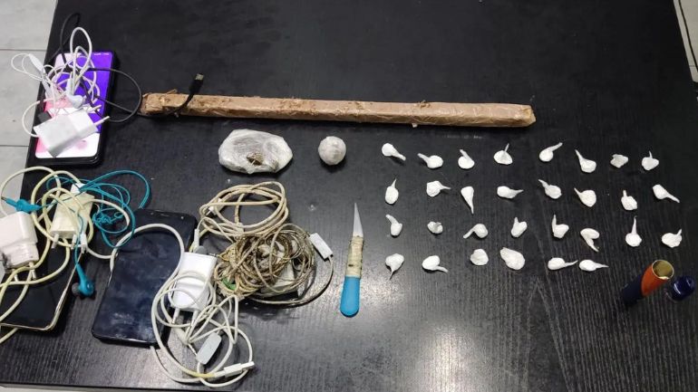 Αυτοσχέδιο μαχαίρι και ναρκωτικά βρέθηκαν σε επιχείρηση της αστυνομίας στις φυλακές Κορυδαλλού