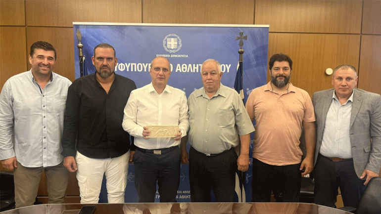 Συνάντηση εκπροσώπων της ΕΛΟΠ με τον Υπουργό Αθλητισμού Γιάννη Οικονόμου