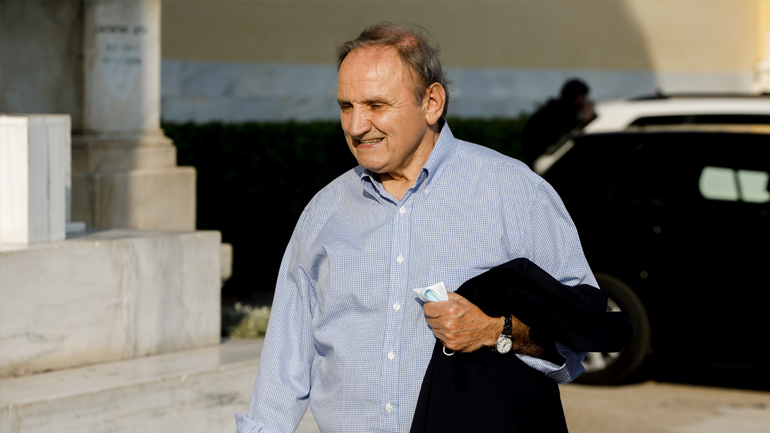 ΣΥΡΙΖΑ: Κατέθεσε υποψηφιότητα για την προεδρία ο Στέφανος Τζουμάκας